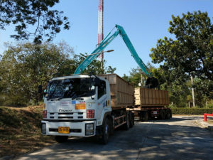 Waste-into-Landfill-11