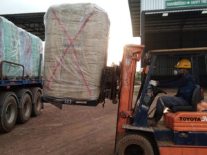 Waste-into-Landfill-2